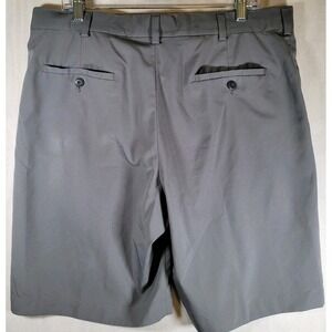 Perry Ellis BH Shorts Men's 36 Grey Performance Chino Golf Flat Front